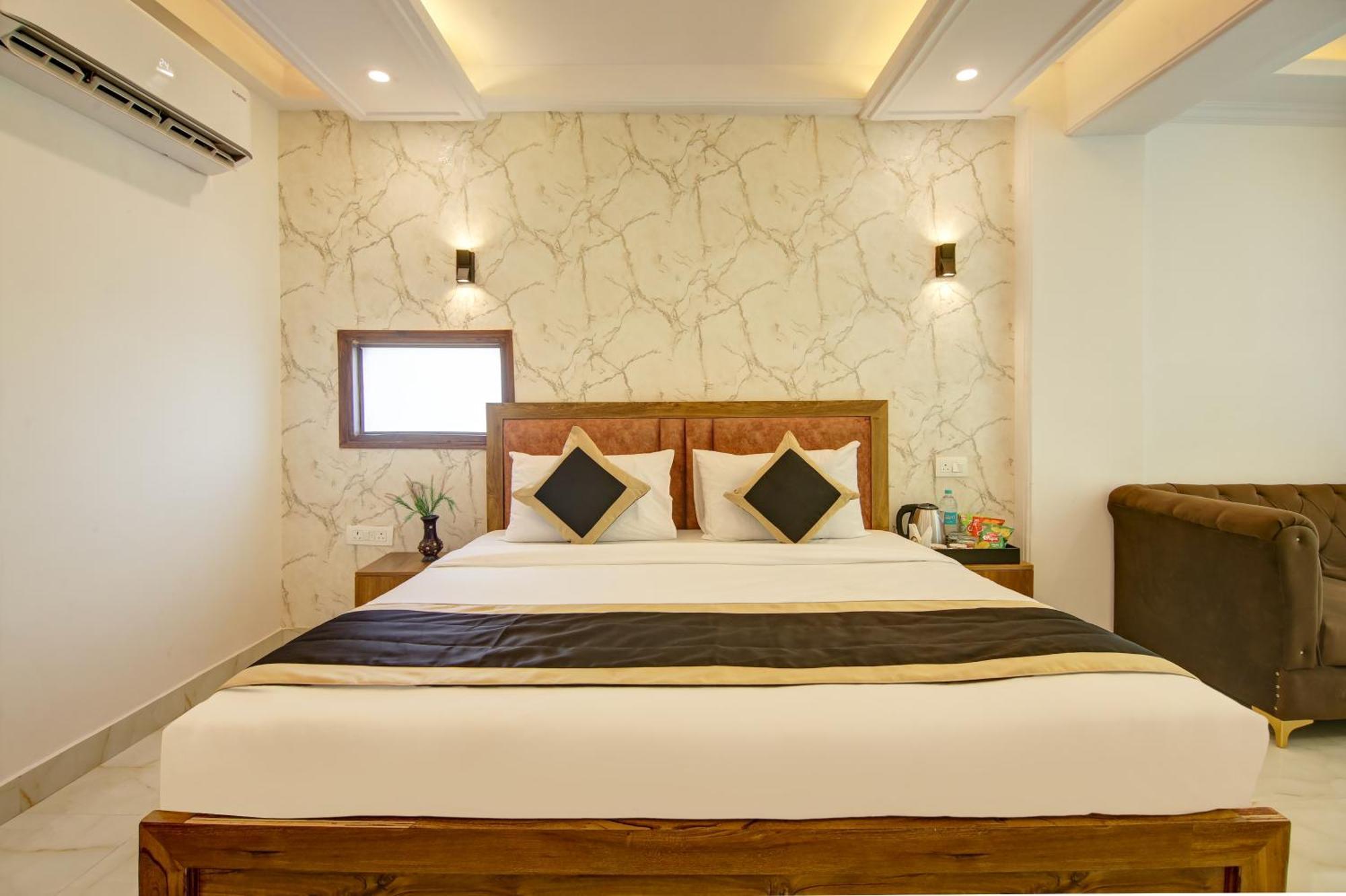 Hotel The Emporio Grand Near Vaishali Metro Station Ghaziabád Exteriér fotografie
