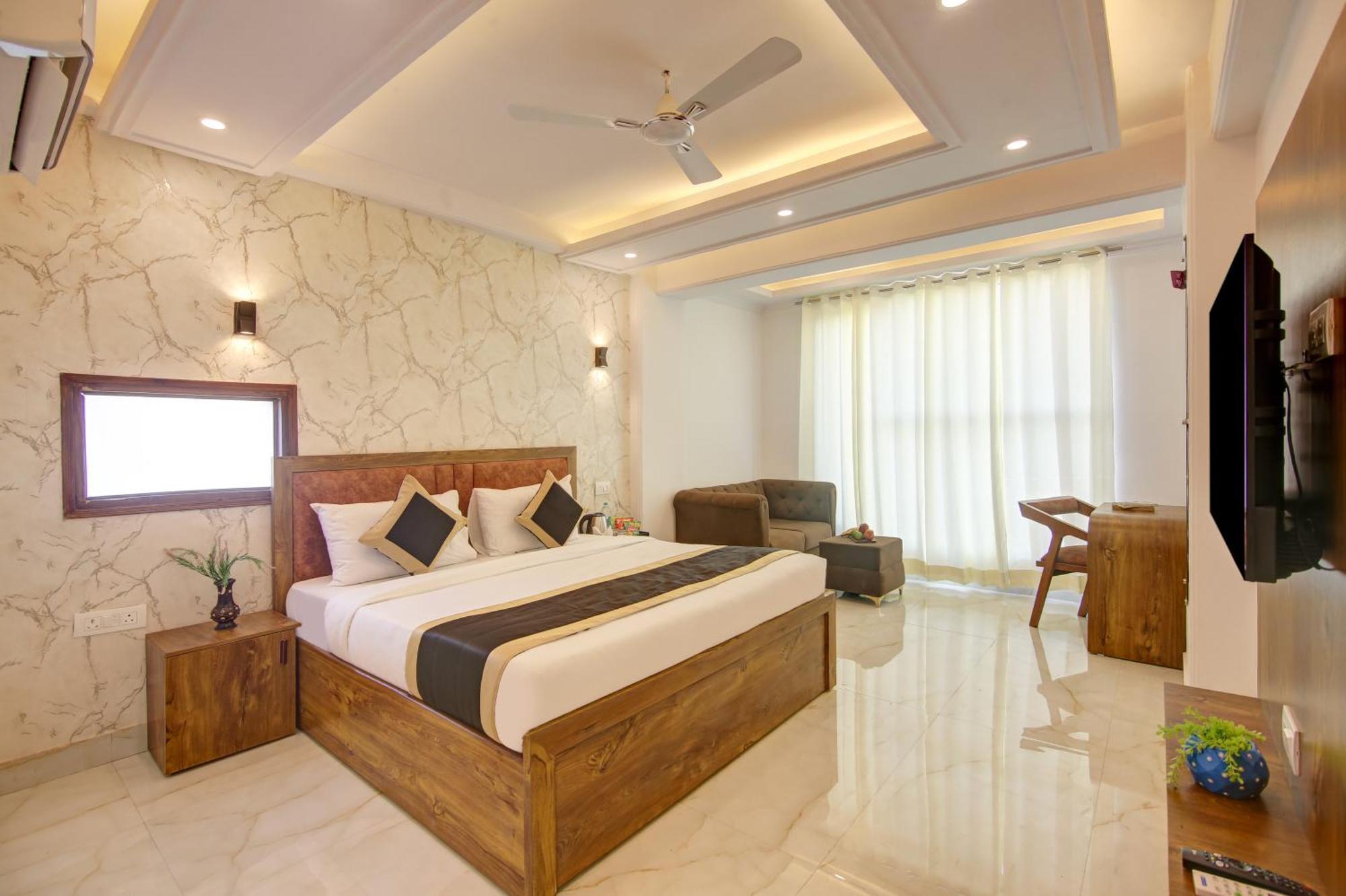 Hotel The Emporio Grand Near Vaishali Metro Station Ghaziabád Exteriér fotografie