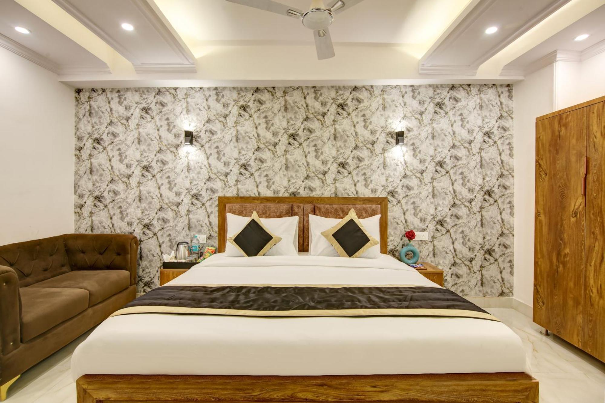Hotel The Emporio Grand Near Vaishali Metro Station Ghaziabád Exteriér fotografie