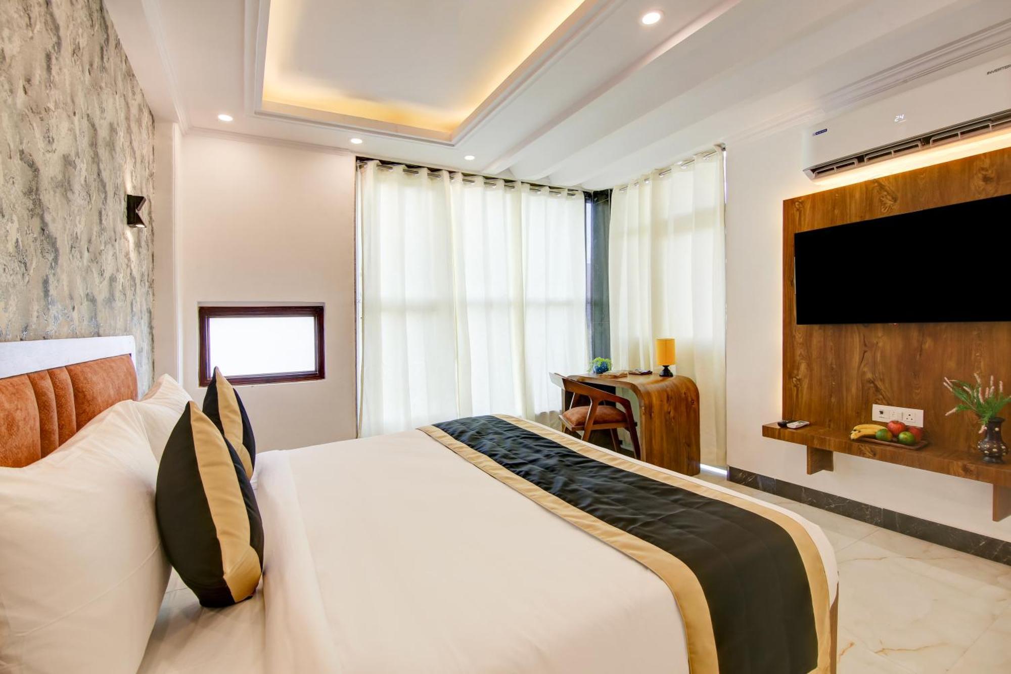 Hotel The Emporio Grand Near Vaishali Metro Station Ghaziabád Exteriér fotografie