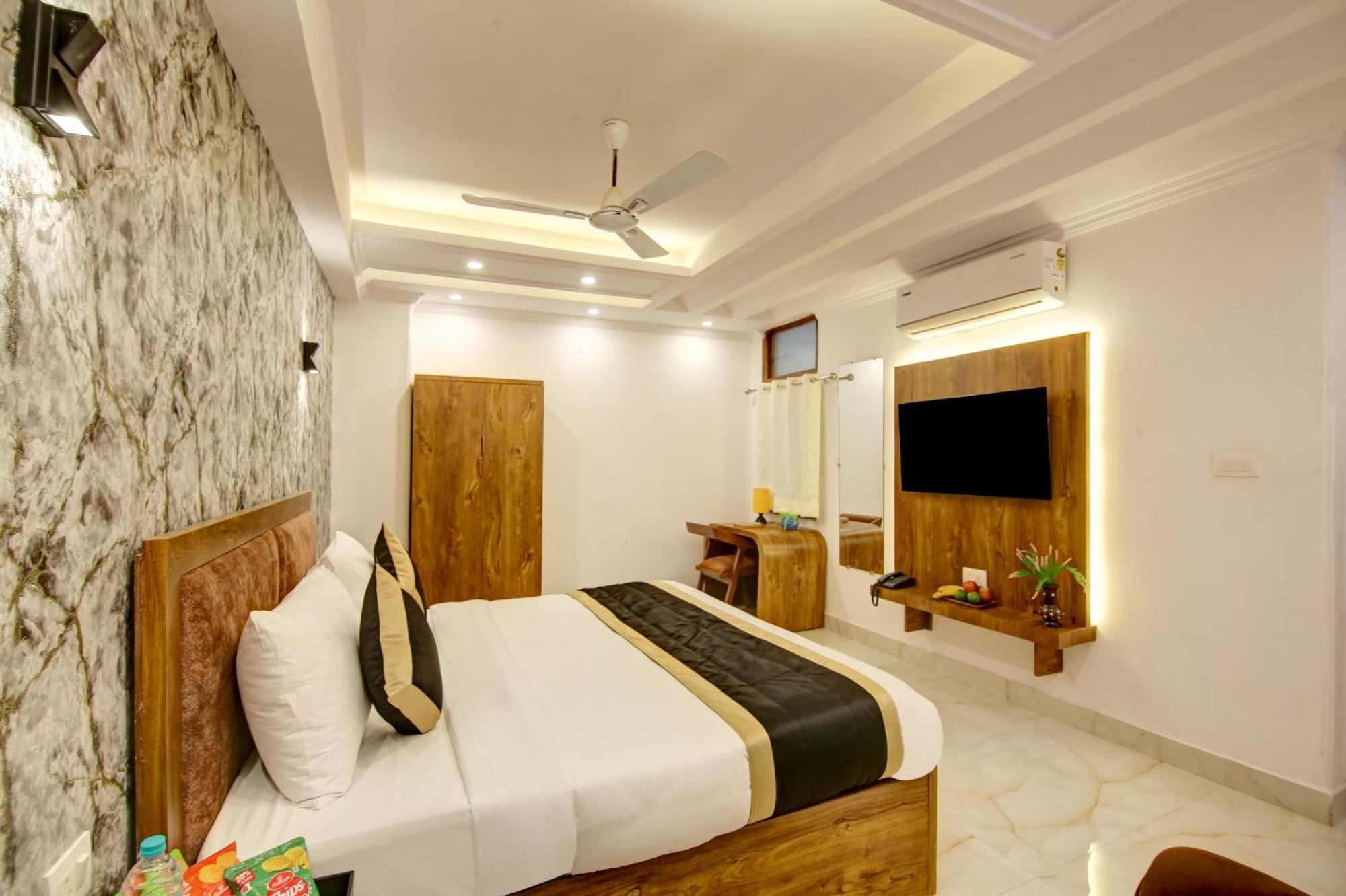 Hotel The Emporio Grand Near Vaishali Metro Station Ghaziabád Exteriér fotografie