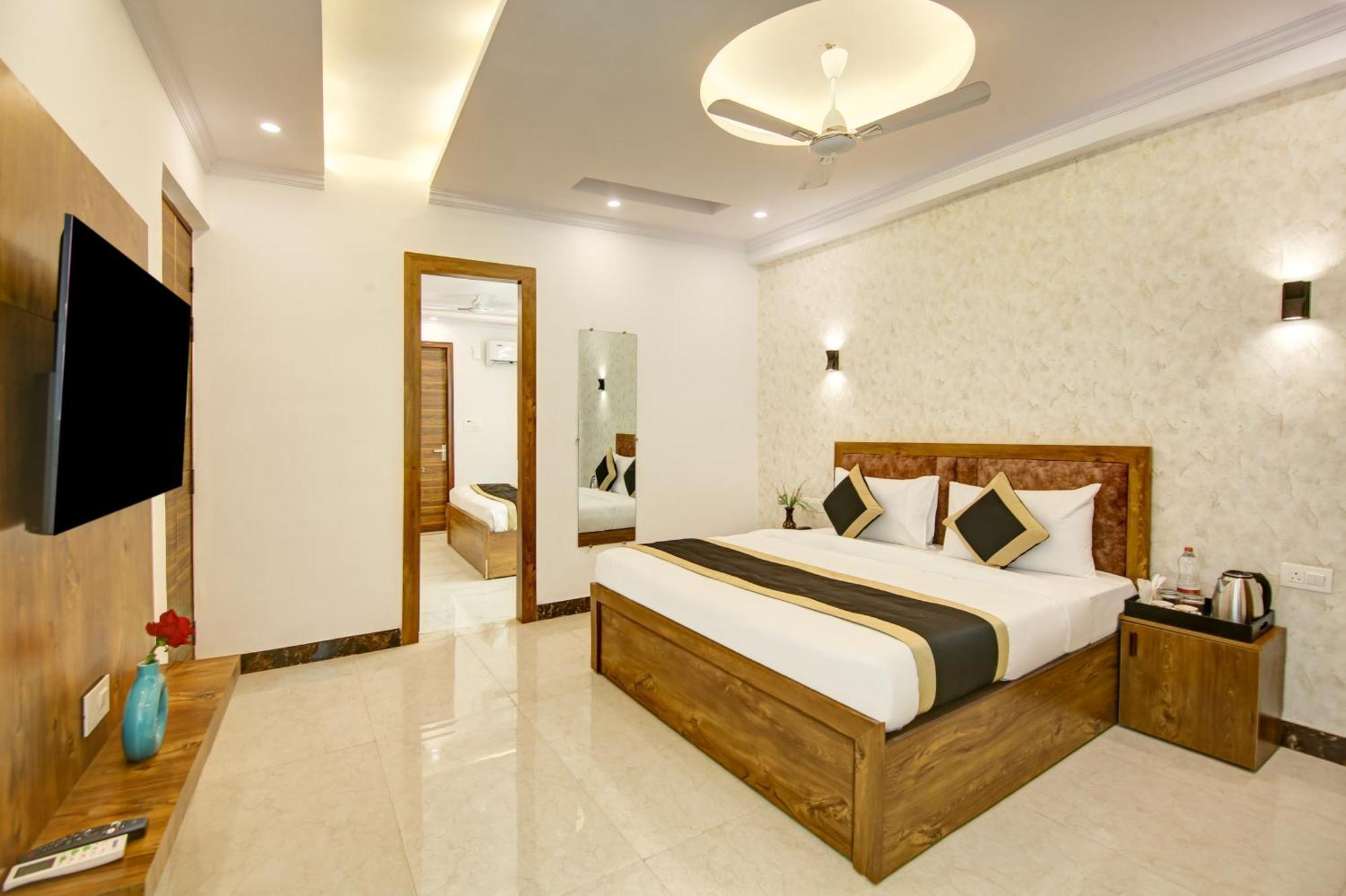 Hotel The Emporio Grand Near Vaishali Metro Station Ghaziabád Exteriér fotografie