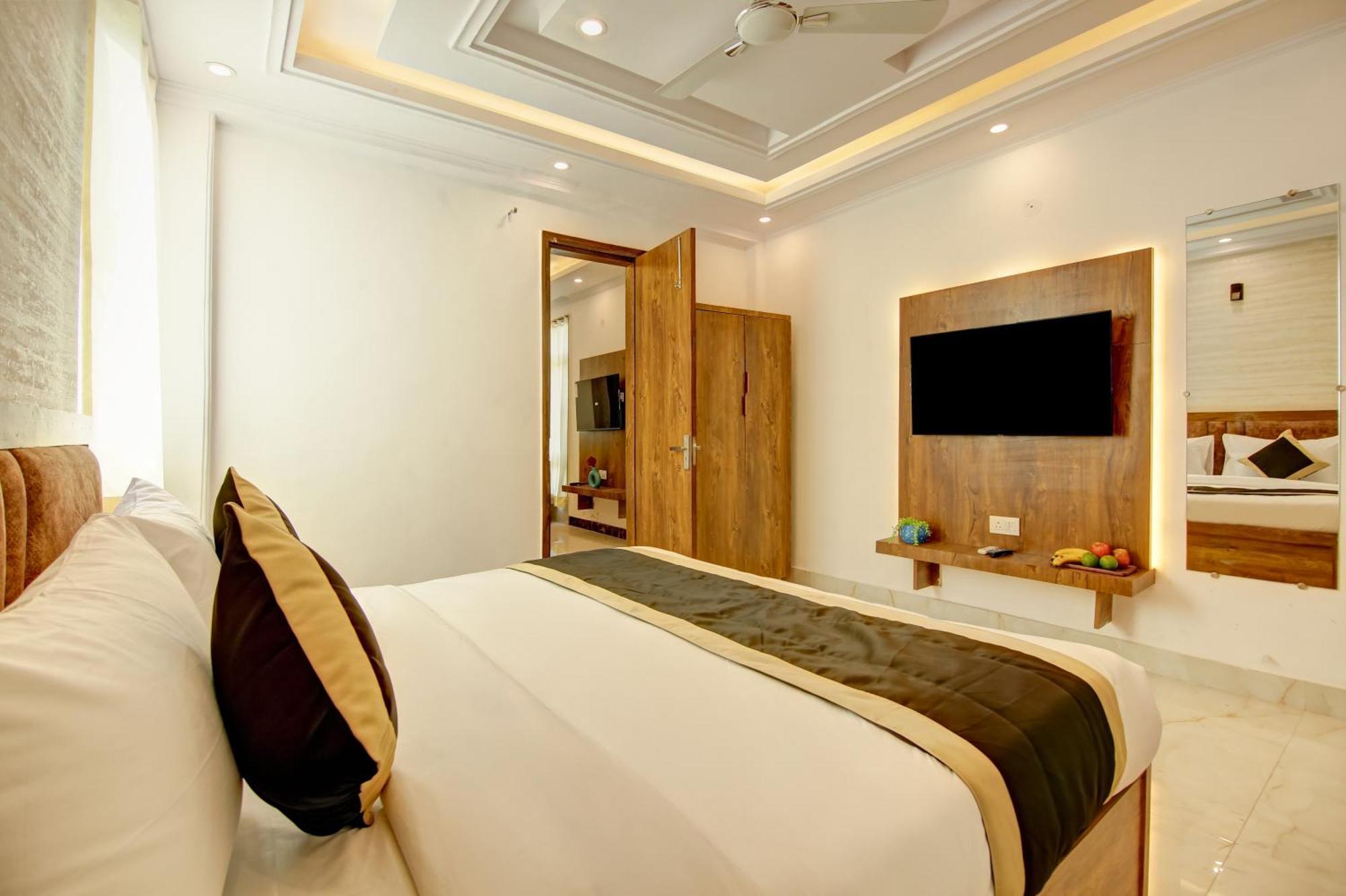 Hotel The Emporio Grand Near Vaishali Metro Station Ghaziabád Exteriér fotografie
