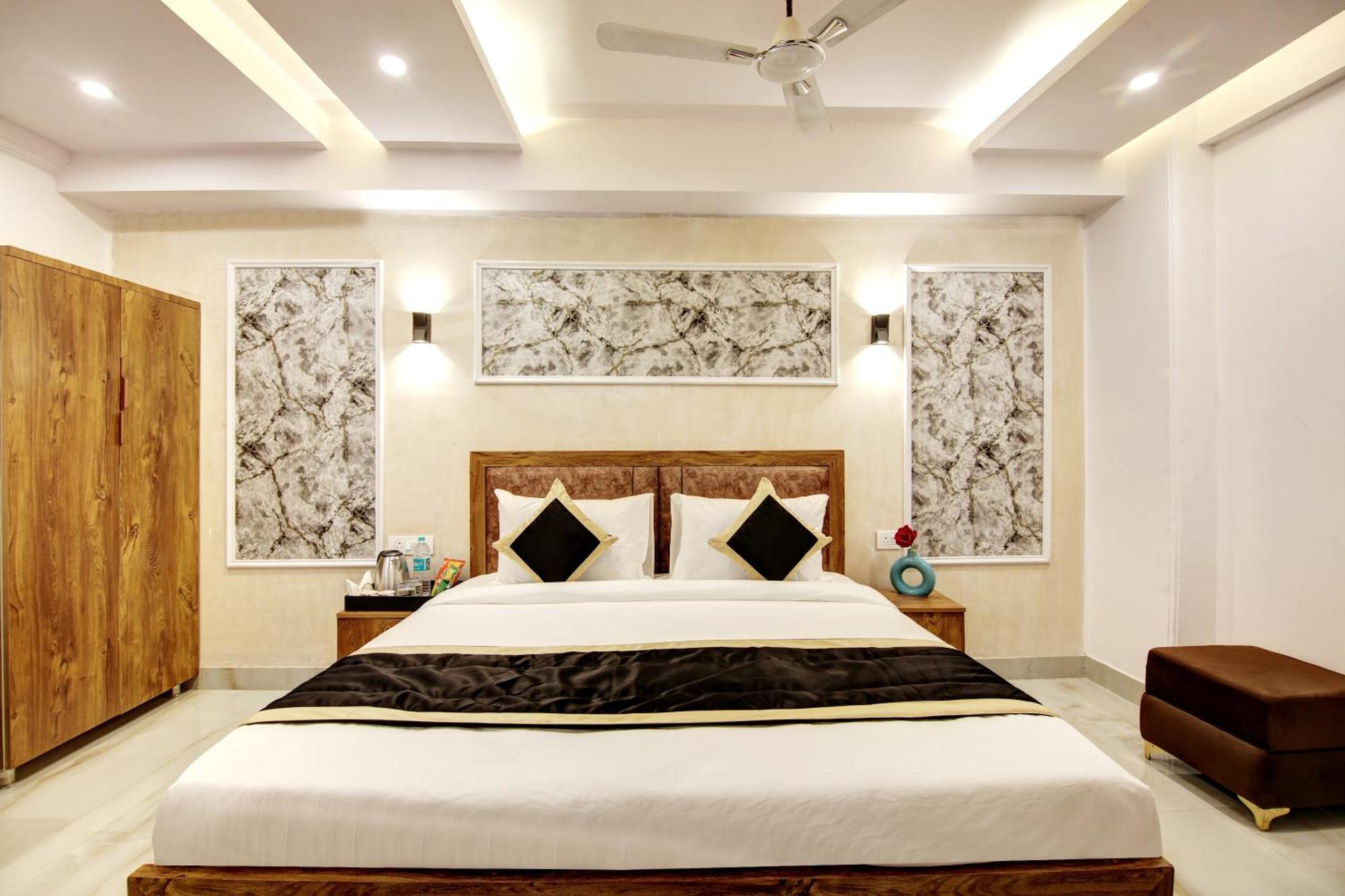 Hotel The Emporio Grand Near Vaishali Metro Station Ghaziabád Exteriér fotografie