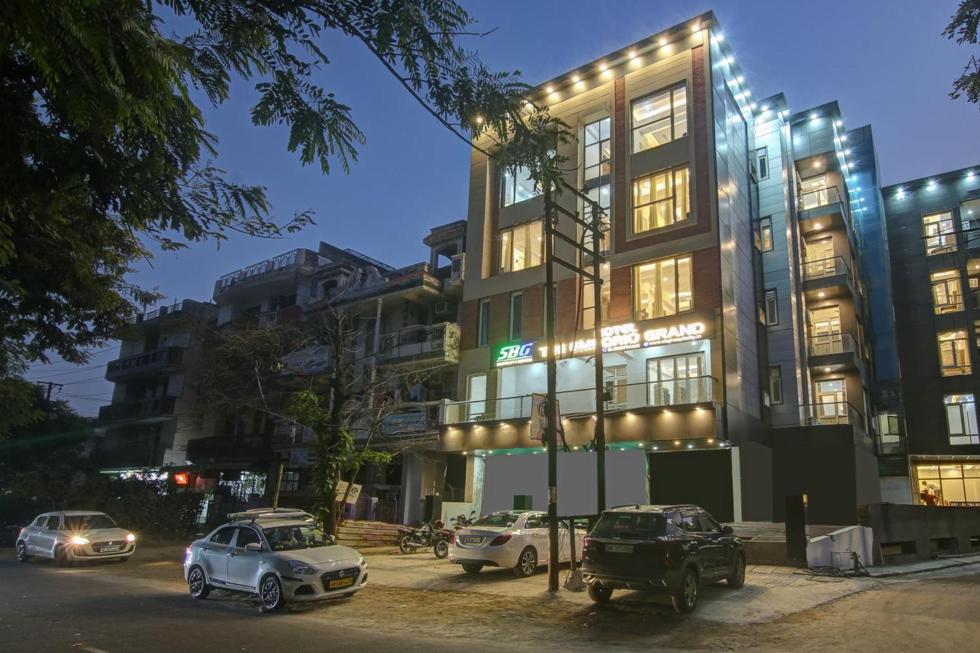 Hotel The Emporio Grand Near Vaishali Metro Station Ghaziabád Exteriér fotografie