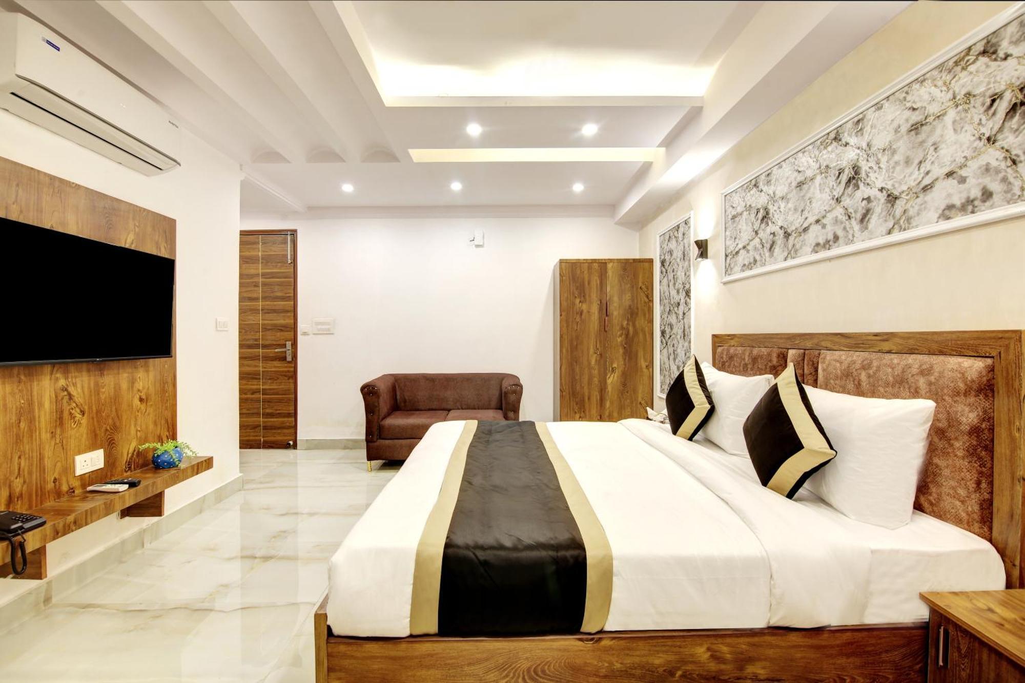 Hotel The Emporio Grand Near Vaishali Metro Station Ghaziabád Exteriér fotografie