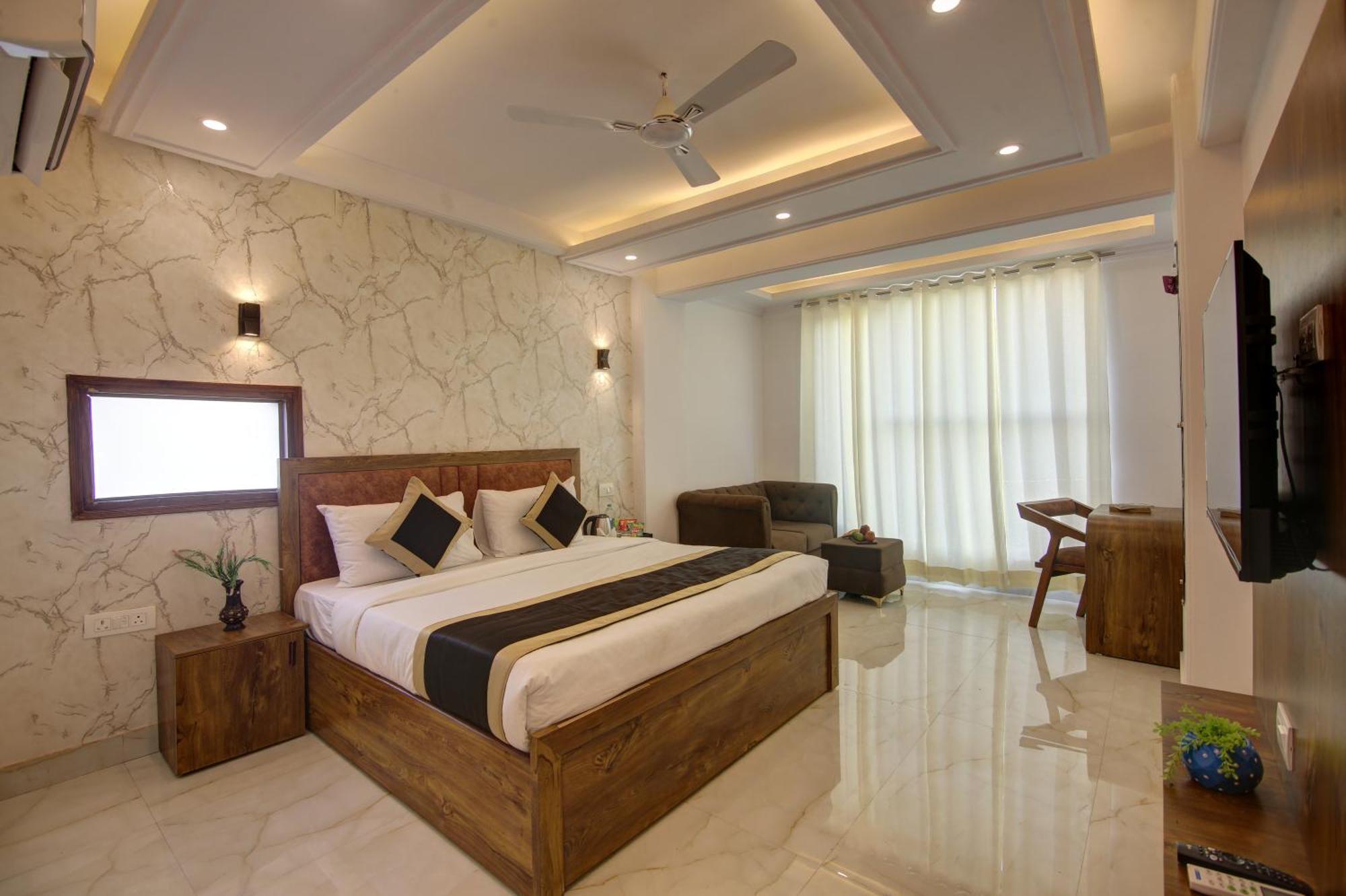 Hotel The Emporio Grand Near Vaishali Metro Station Ghaziabád Exteriér fotografie